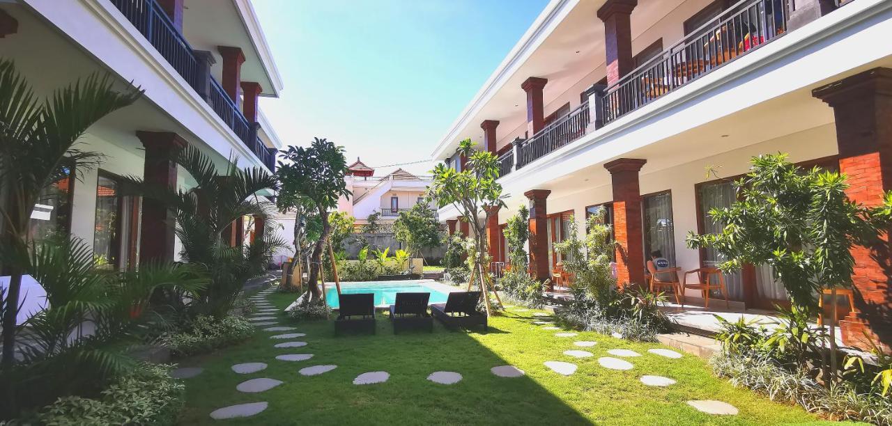 Santi Homestay Canggu Екстериор снимка