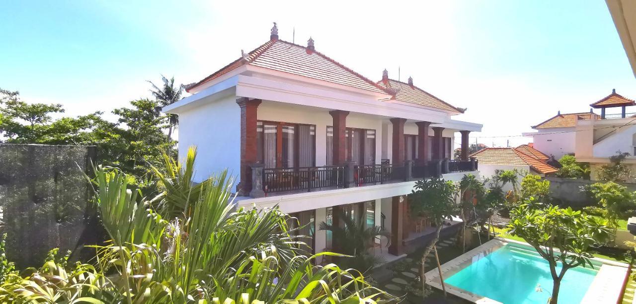Santi Homestay Canggu Екстериор снимка